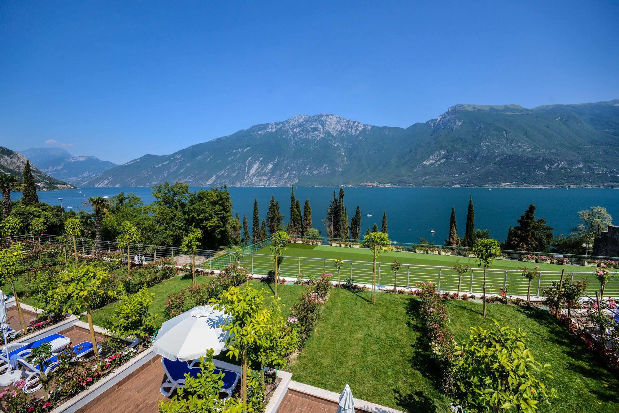 Garda Suite Hotel (Adults Only) Limone sul Garda Exteriör bild